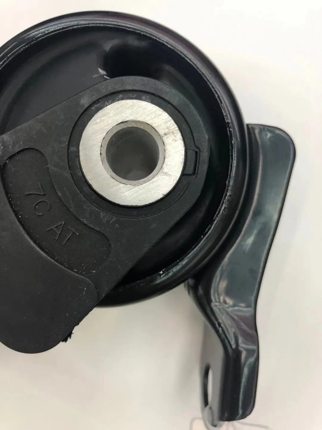 GZTY Wholesale High Quality Engine Mount Engine Mount for Honda 2002-2006 CRV 50805-S9A-983 50805-S9A-982 - Image 11